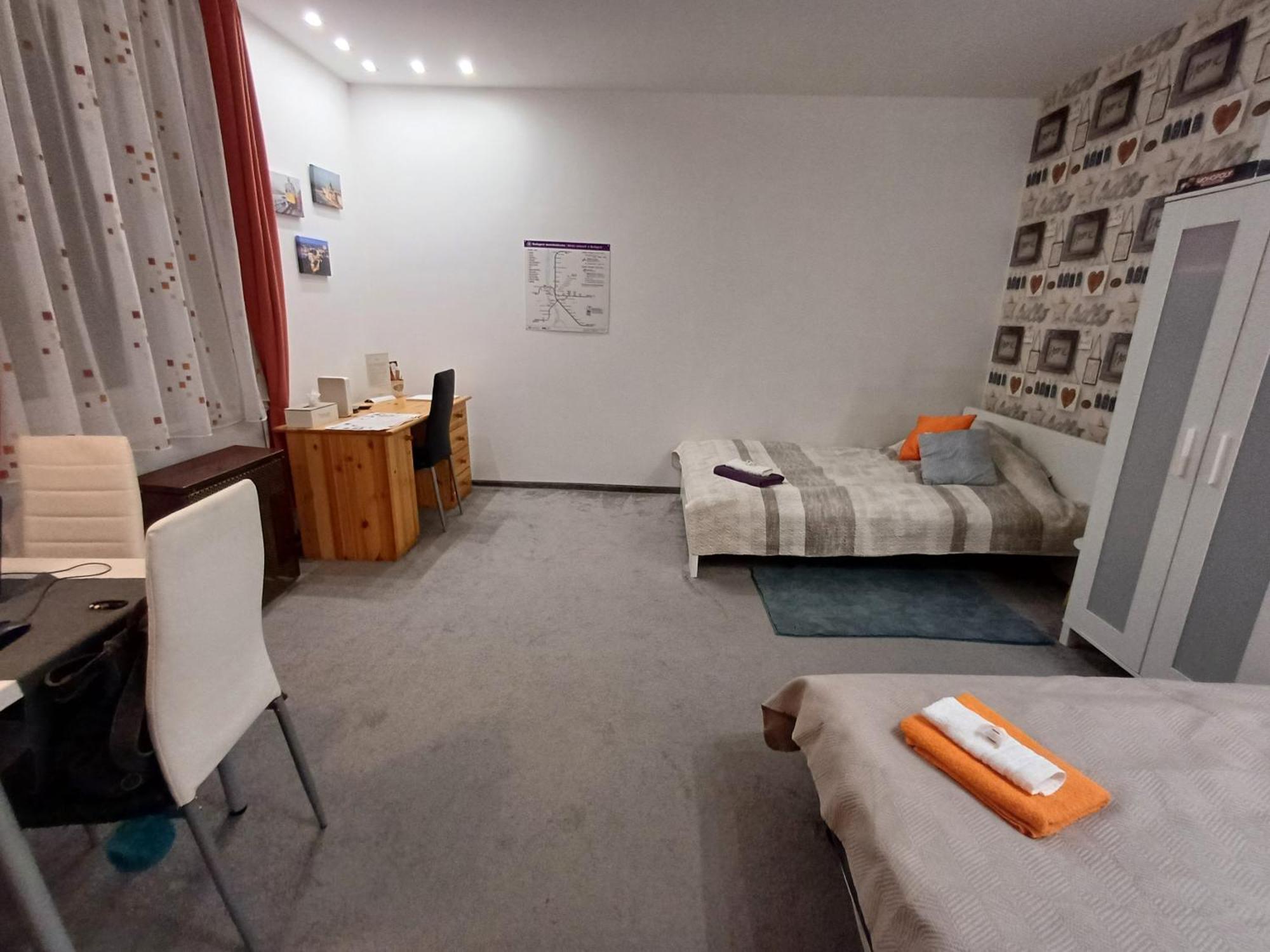 Apartment Apartment42